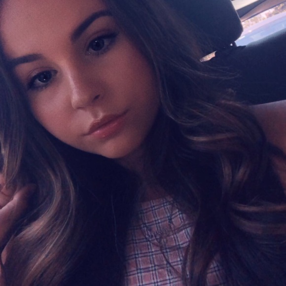 Meet your Posher, Kamryn - Picture 1 of 1